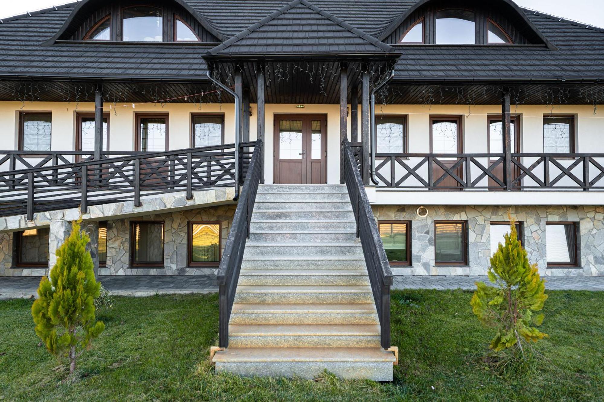 Hotel Casa Andra Siret Exterior foto